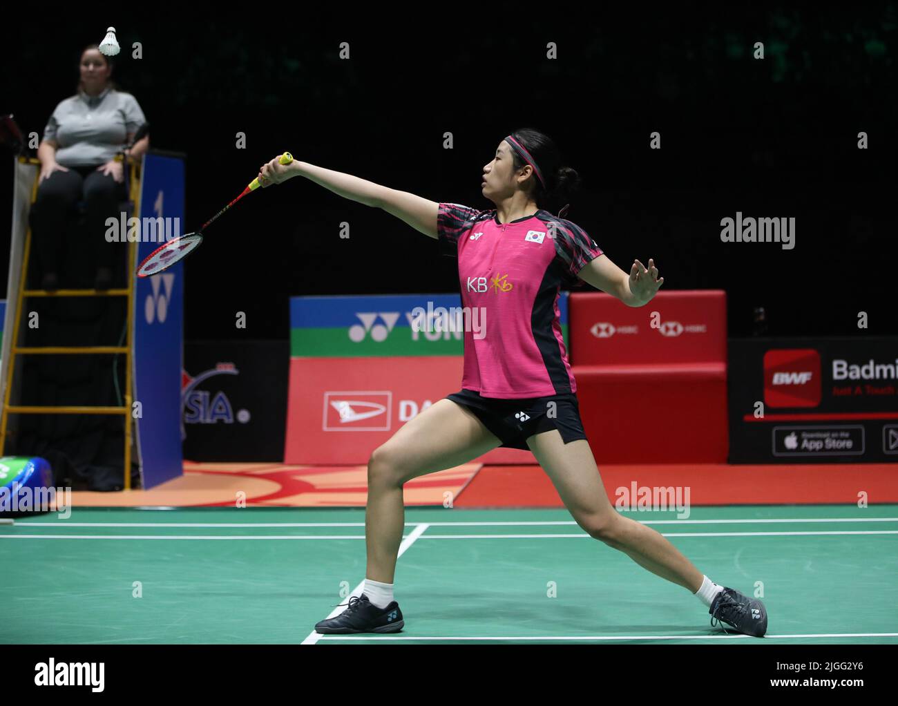 An Se Young of Korea competes against Chen Yu Fei of China during the Womens Single Final match of the Perodua Malaysia Masters 2022 at Axiata Arena, Bukit Jalil