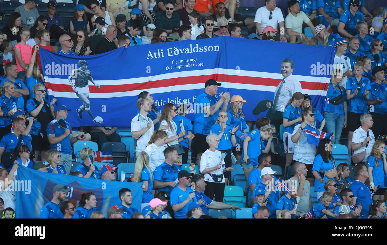 Manchester, UK. 10th July, 2022. Iceland fans hold aloft a banner in memory of Atli Edvaldsson during the UEFA Women's European Championship 2022 match at the Academy Stadium, Manchester. Picture credit should read: Simon Bellis/Sportimage Credit: Sportimage/Alamy Live News Stock Photo