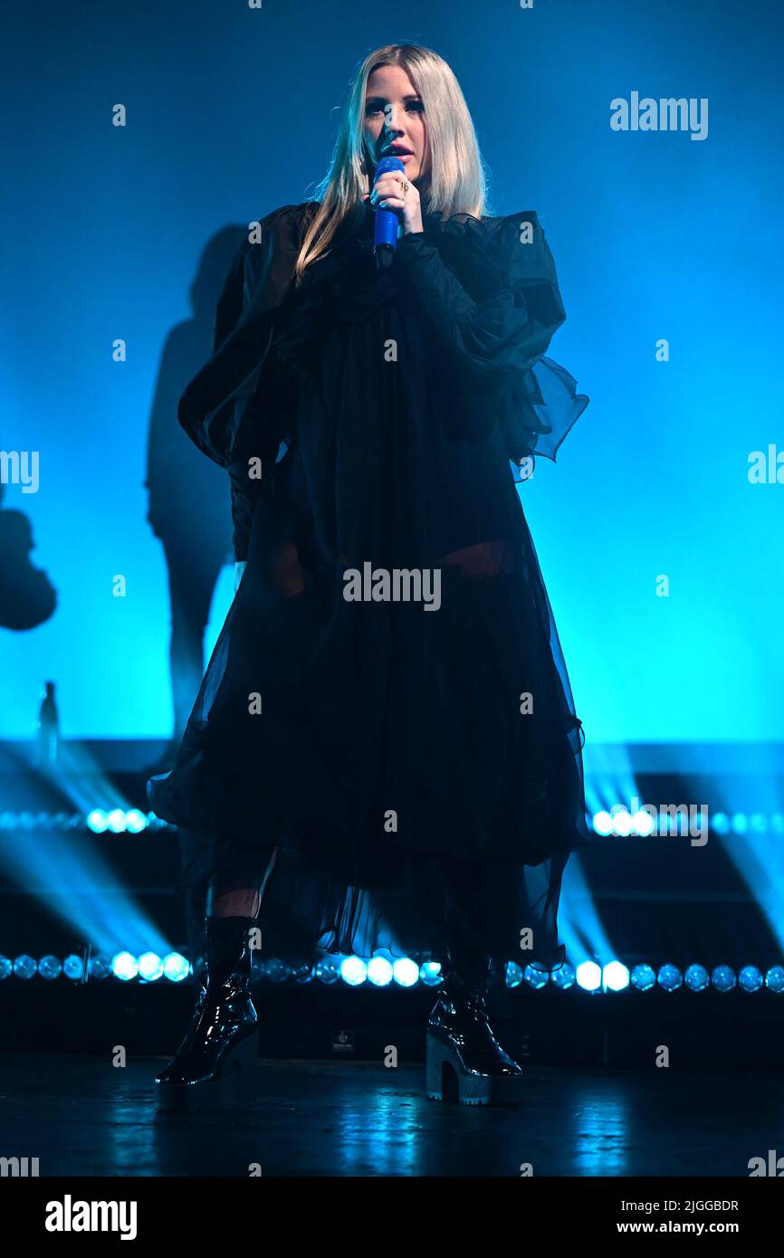 Singersongwriter Ellie Goulding performing in concert at the O2 Apollo in Manchester, England