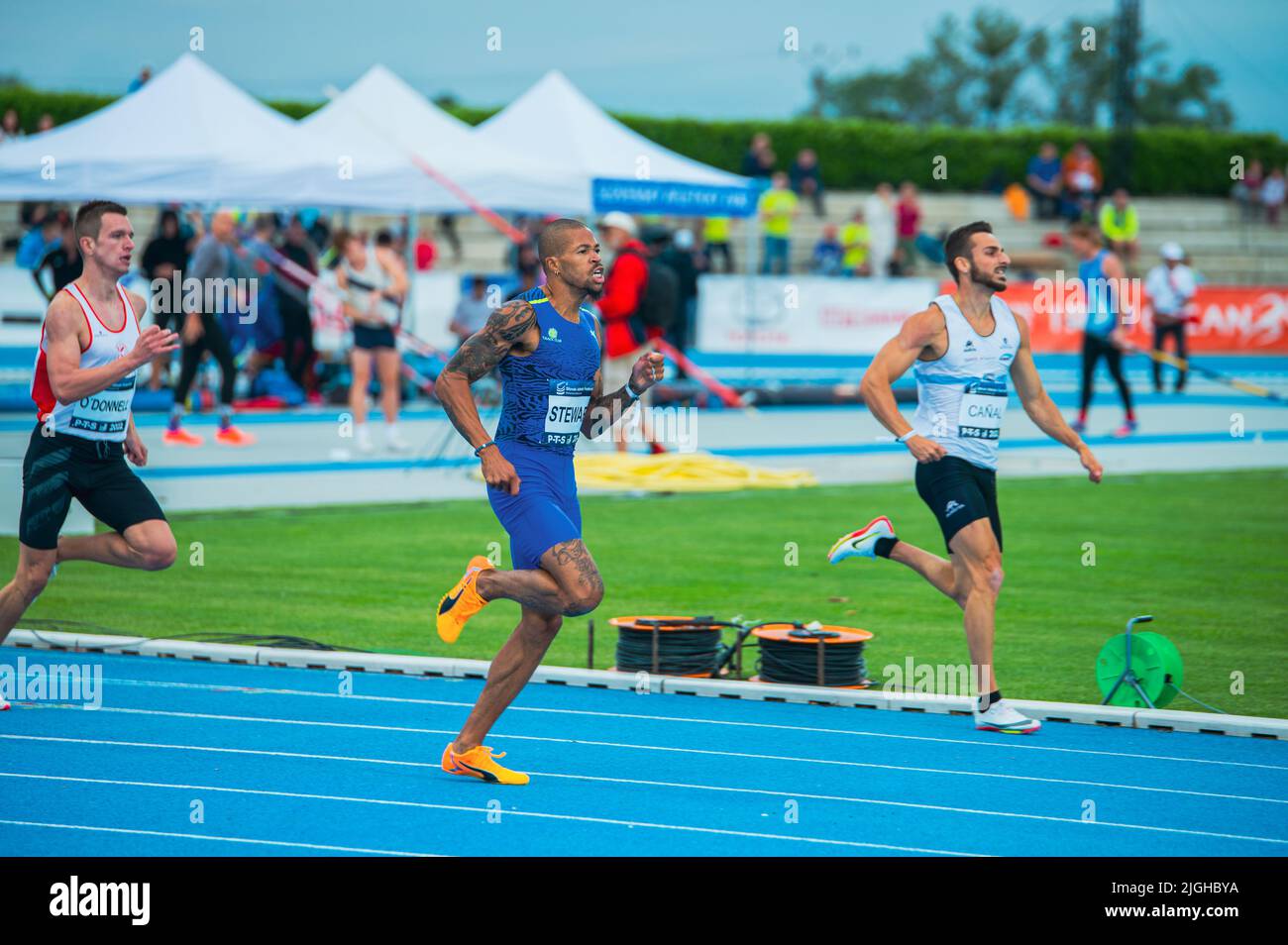 SAMORIN, SLOVAKIA, 9. JULY Track and Field professional 400m race