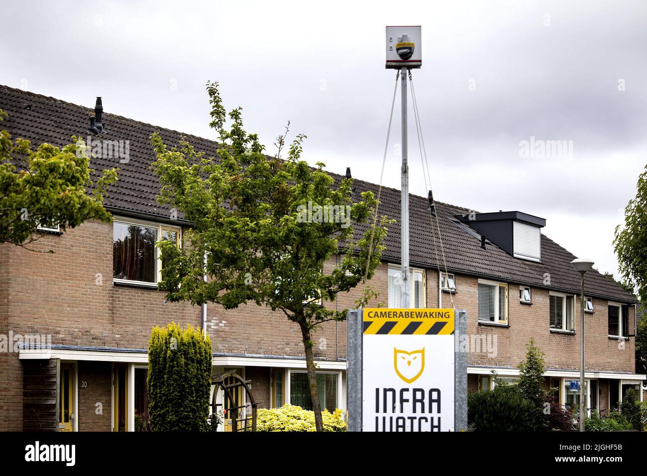 2022-07-11 10:47:48 HOUSES - Visible camera surveillance in the Roef, where an explosive has gone off. Security in the street has since been increased by the municipality. It is about visible and invisible security. ANP RAMON VAN FLYMEN netherlands out - belgium out Stock Photo
