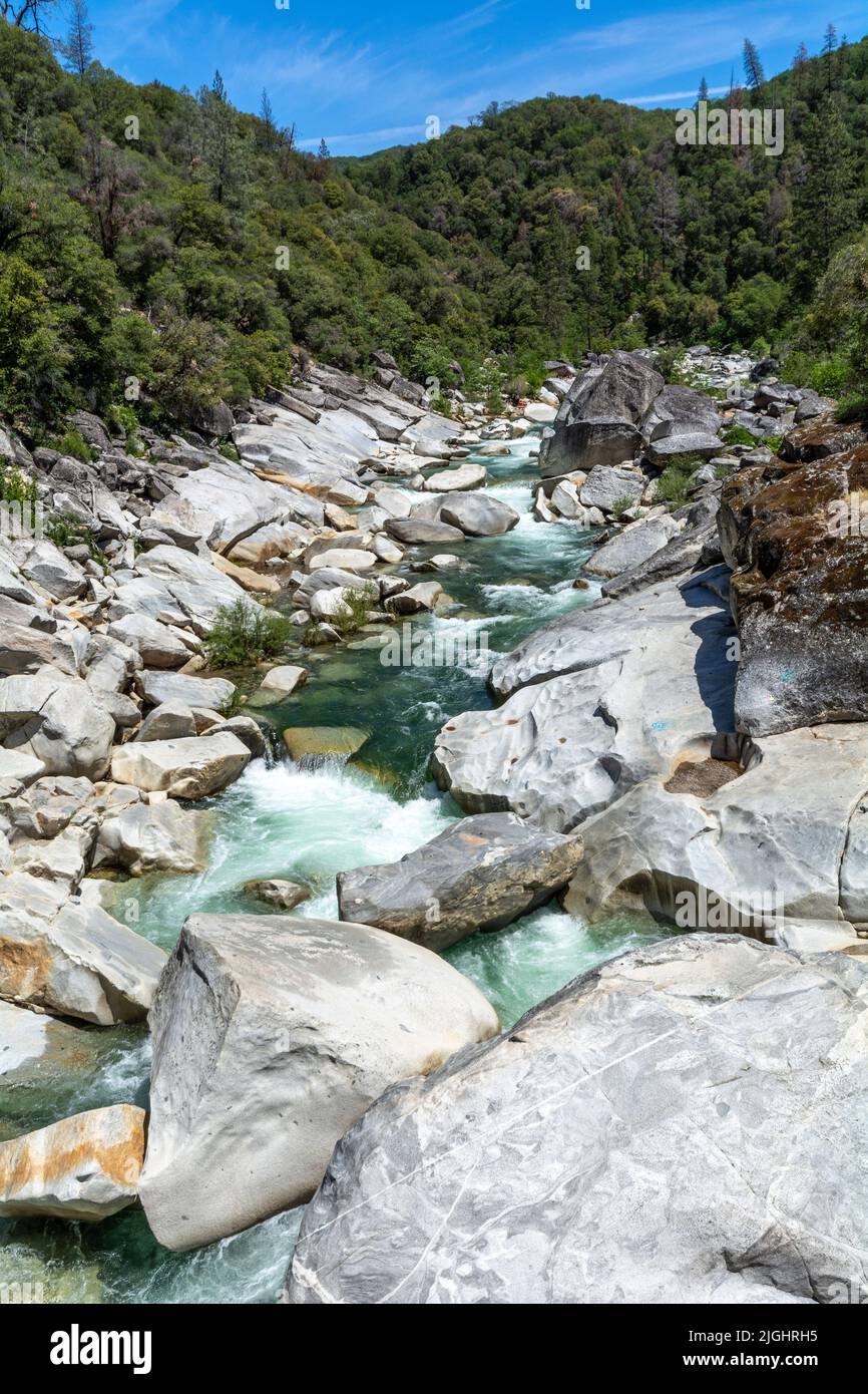 The Yuba River in California and its rocky bed Stock Photo Alamy