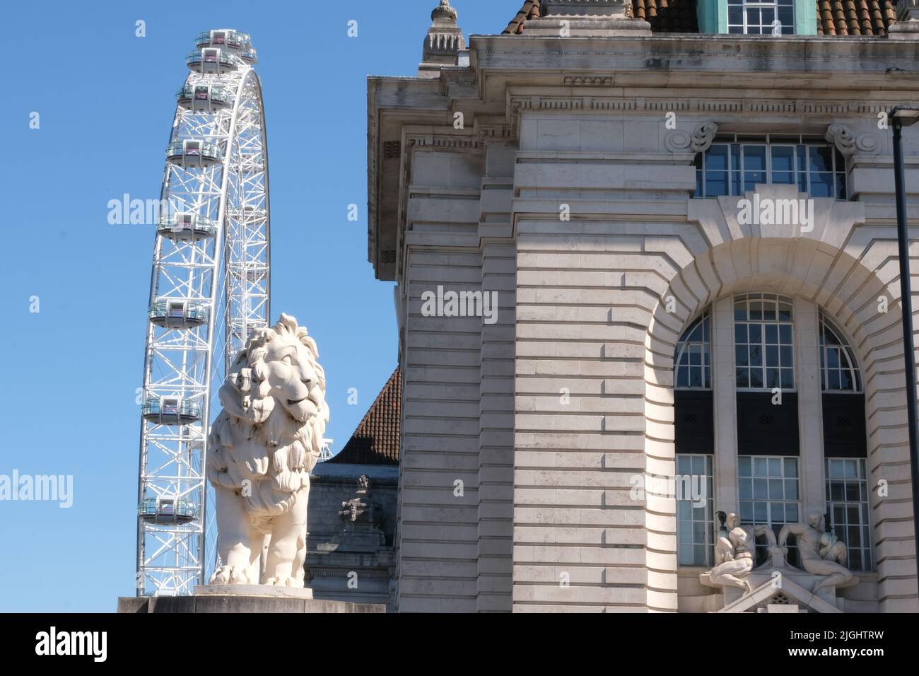 The South Bank Lion with London Eye and County Hall at Westminster ...