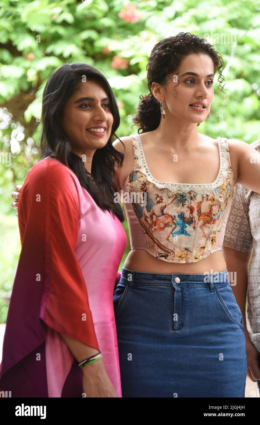 Bollywood star Taapsee Pannu (right) poses for a photo with former Test and One Day International (ODI) captain of the India women's national cricket team, Mithali Raj in New Delhi. Taapsee plays the titular role in Shabaash Mithu, an upcoming Indian Hindi-language biographical sports drama film based on the life of former Test and One Day International (ODI) captain of the India women's national cricket team, Mithali Raj. (Photo by Sondeep Shankar/Pacific Press) Stock Photo