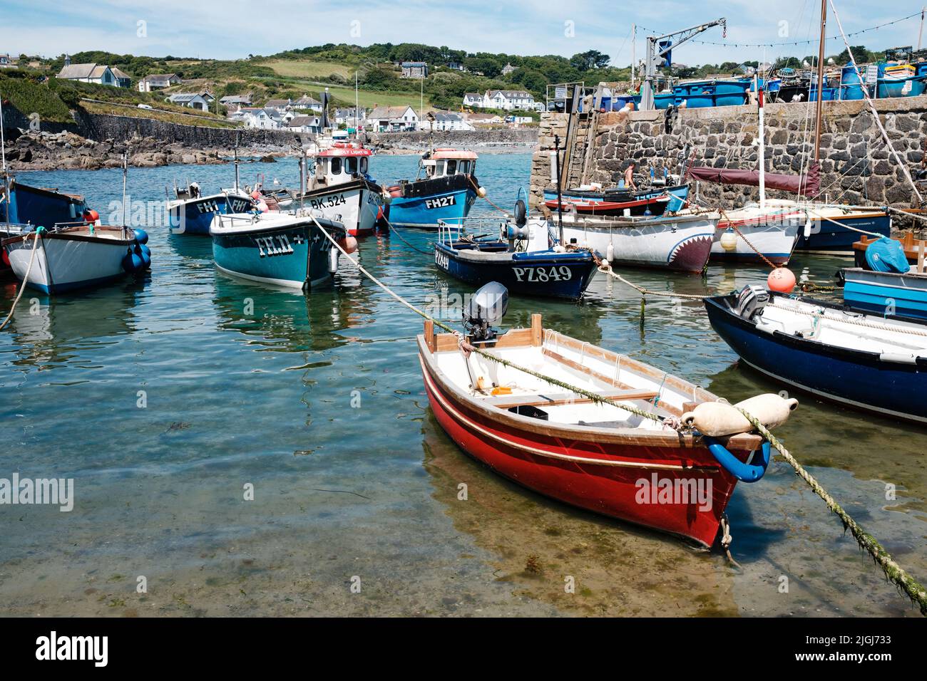 Parbrook Coverack View of Coverack Harbour, Cornwall Stock Photo - Alamy