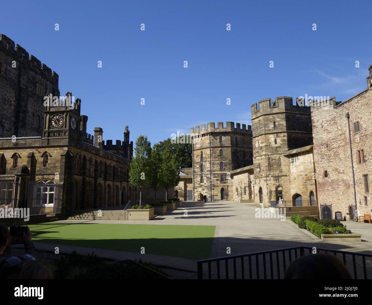 Lancaster castle hi-res stock photography and images - Alamy