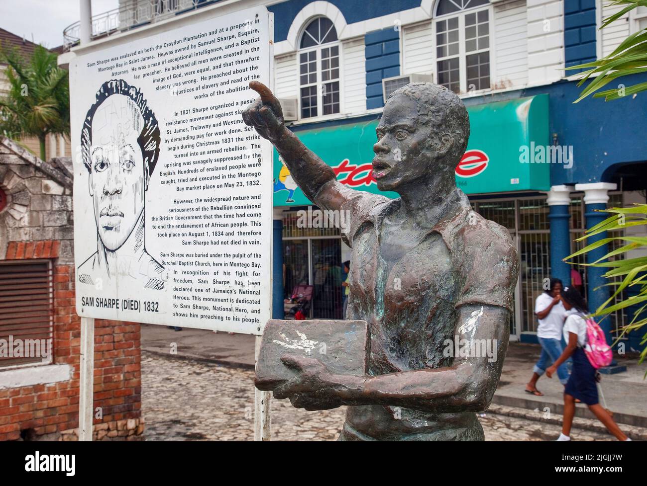 Jamaica, statue of Sam Sharpe, the slave that fought for freedom in the beginning of the 19th century. The cage on the marketplace of Montego Bay was Stock Photo