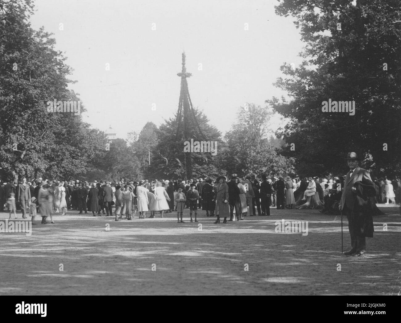 Midsommar midsummer celebration in ronneby brunn in 1932 stock photo