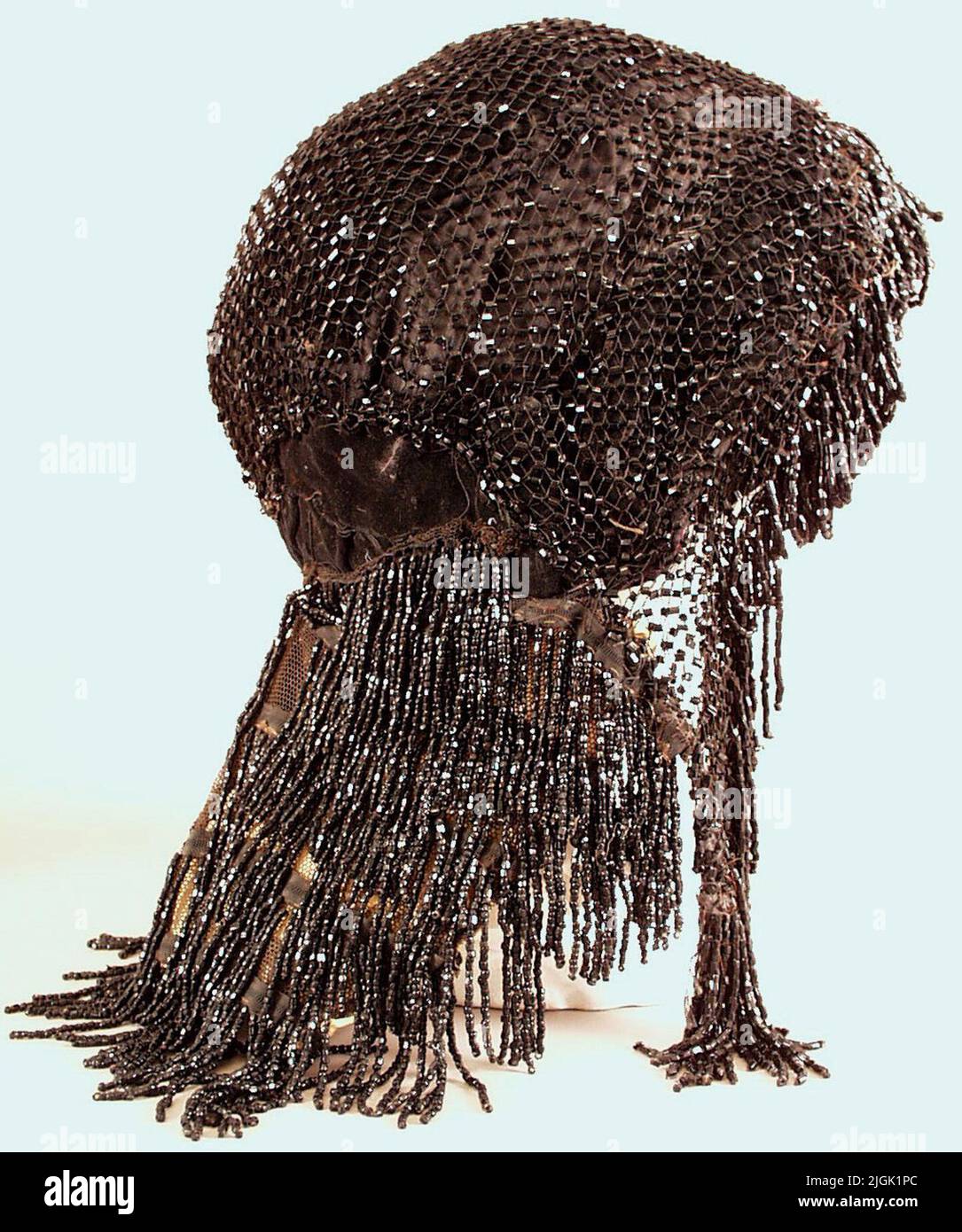 Pearls 1920s hi-res stock photography and images - Alamy