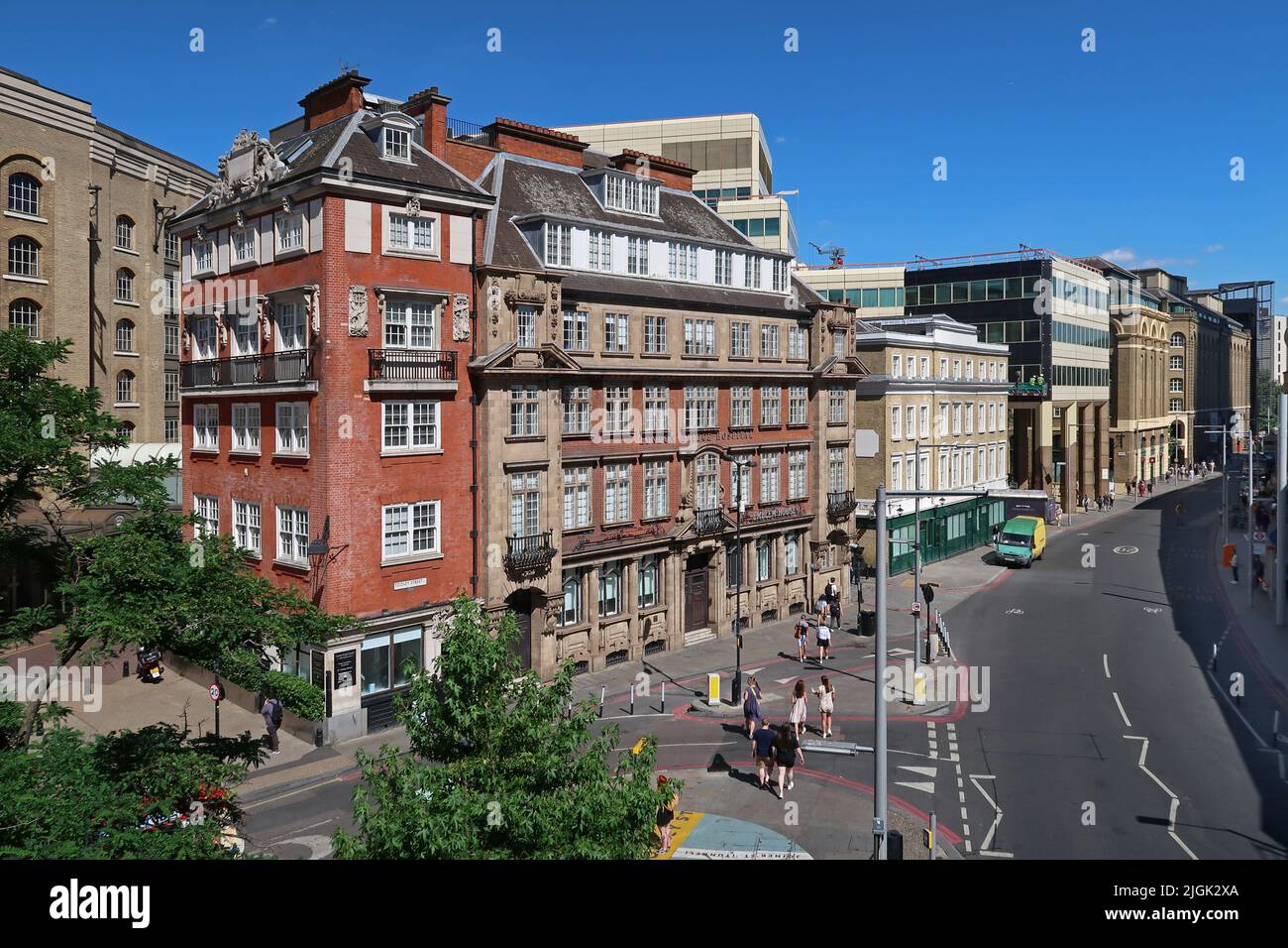 London Bridge Hospital, Tooley Street, London, UK. A private hospital run by HCA Healthcare. Stock Photo