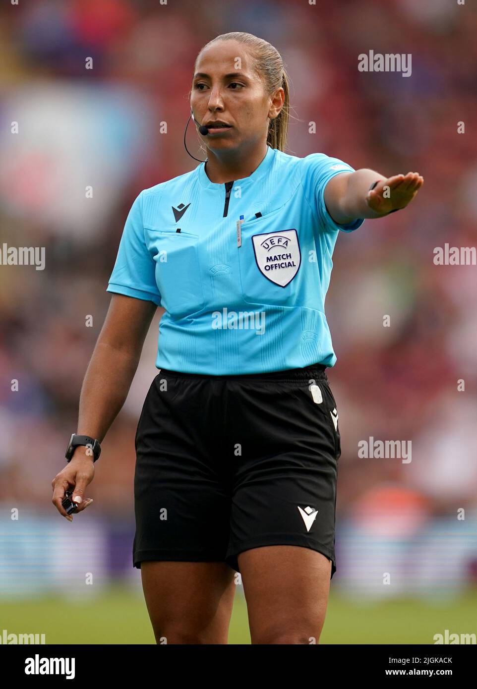 Referee Emikar Caldera Barrera during the UEFA Women's Euro 2022 Group A match at St Mary's Stadium, Southampton. Picture date: Monday July 11, 2022. Stock Photo