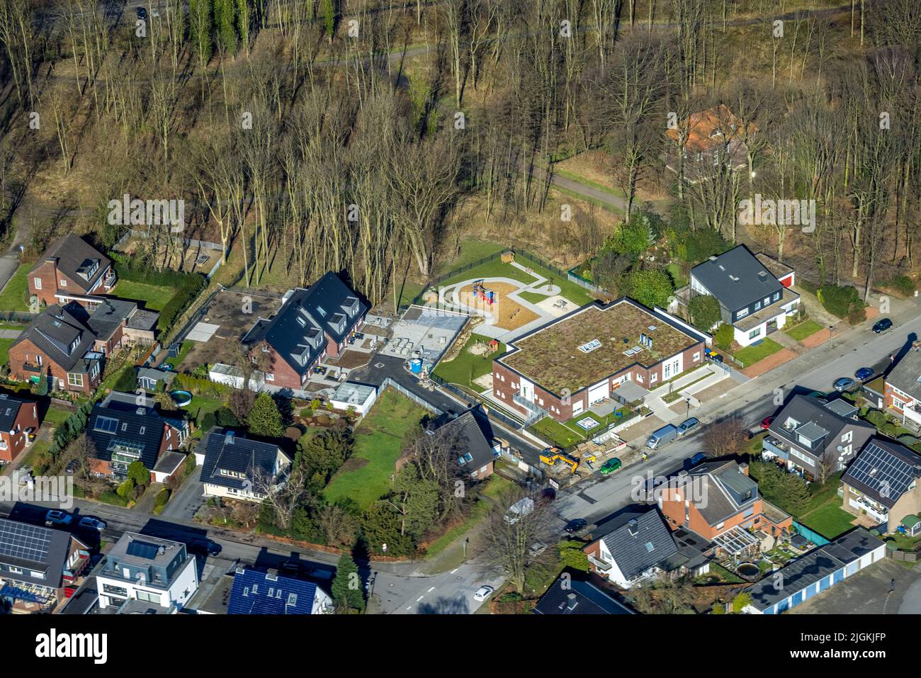 Neubau kindergarten und spielplatz an der horsthofstrasse in