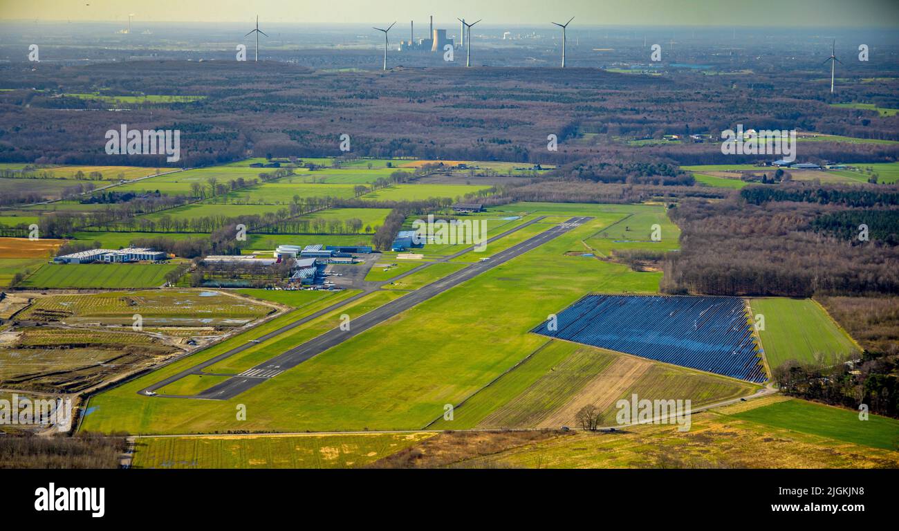 Aerial photograph, Schwarze Heide airfield in Hünxe, Ruhr area, North Rhine-Westphalia, Germany, DE, Europe, flight emission, airport, aircraft noise, Stock Photo