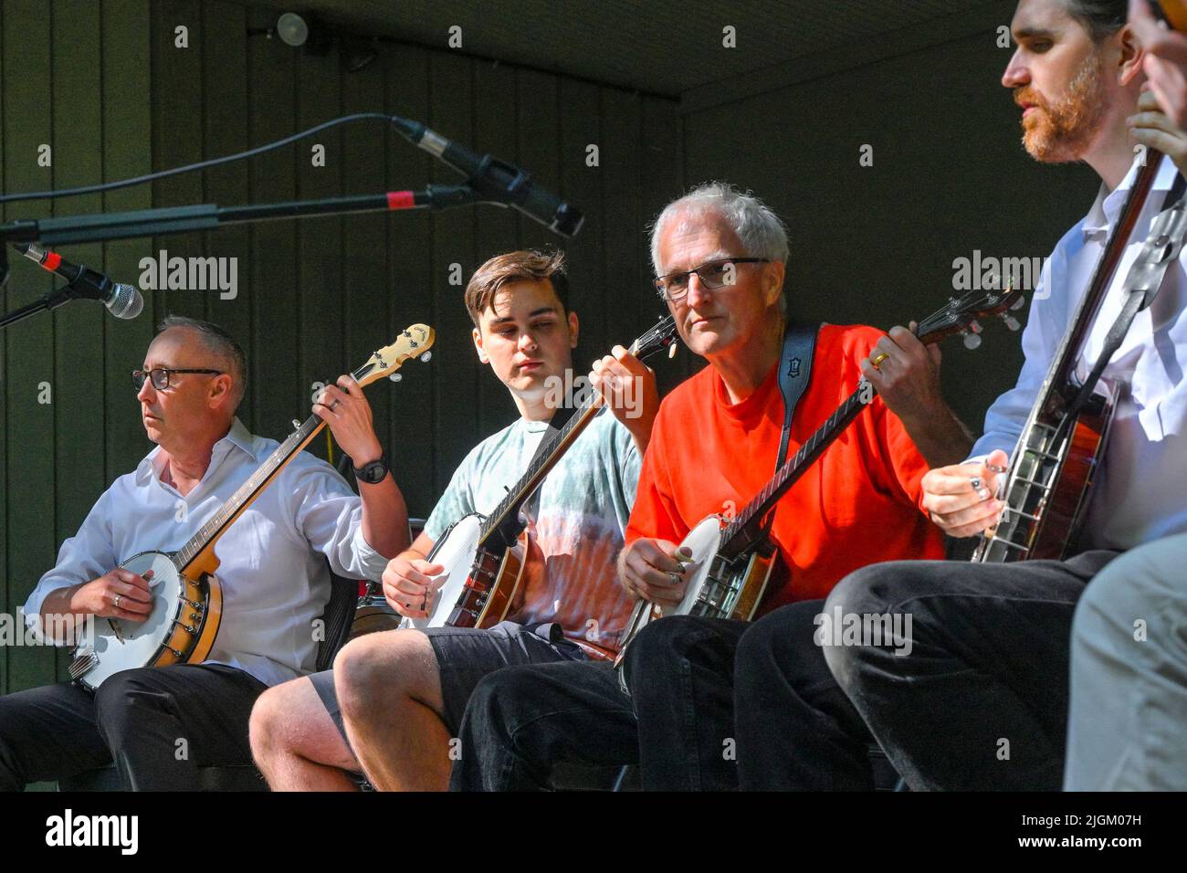 Royal Canadian Banjo Orchestra, Queen’s Park Arts Festival, New Westminster, British Columbia, Canada Stock Photo