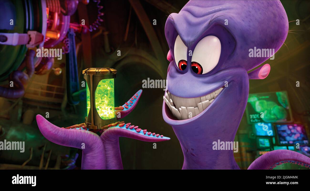 Penguins of madagascar film hi-res stock photography and images - Alamy