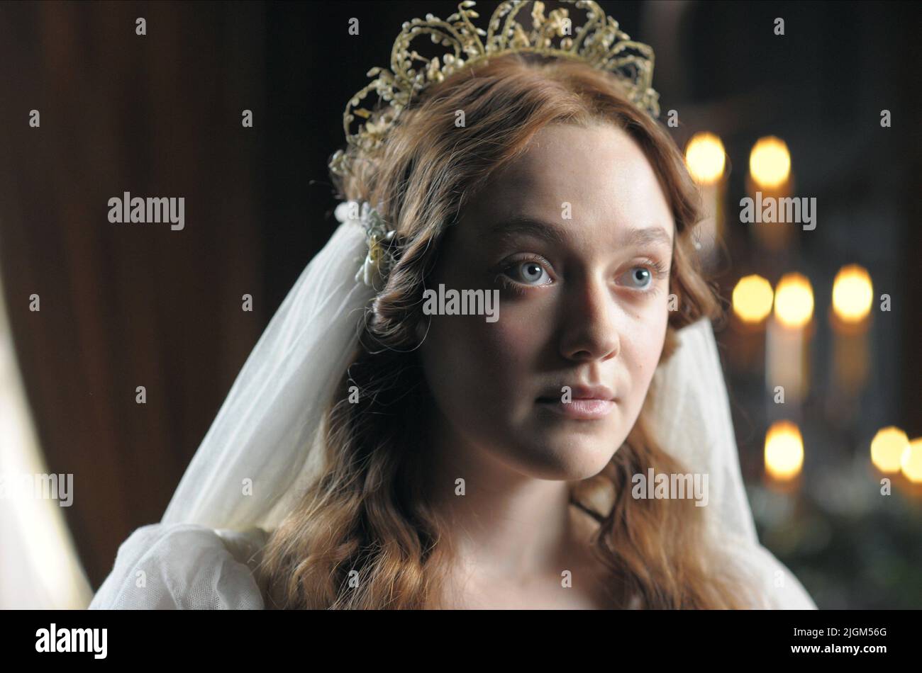 DAKOTA FANNING, EFFIE GRAY, 2014 Stock Photo - Alamy