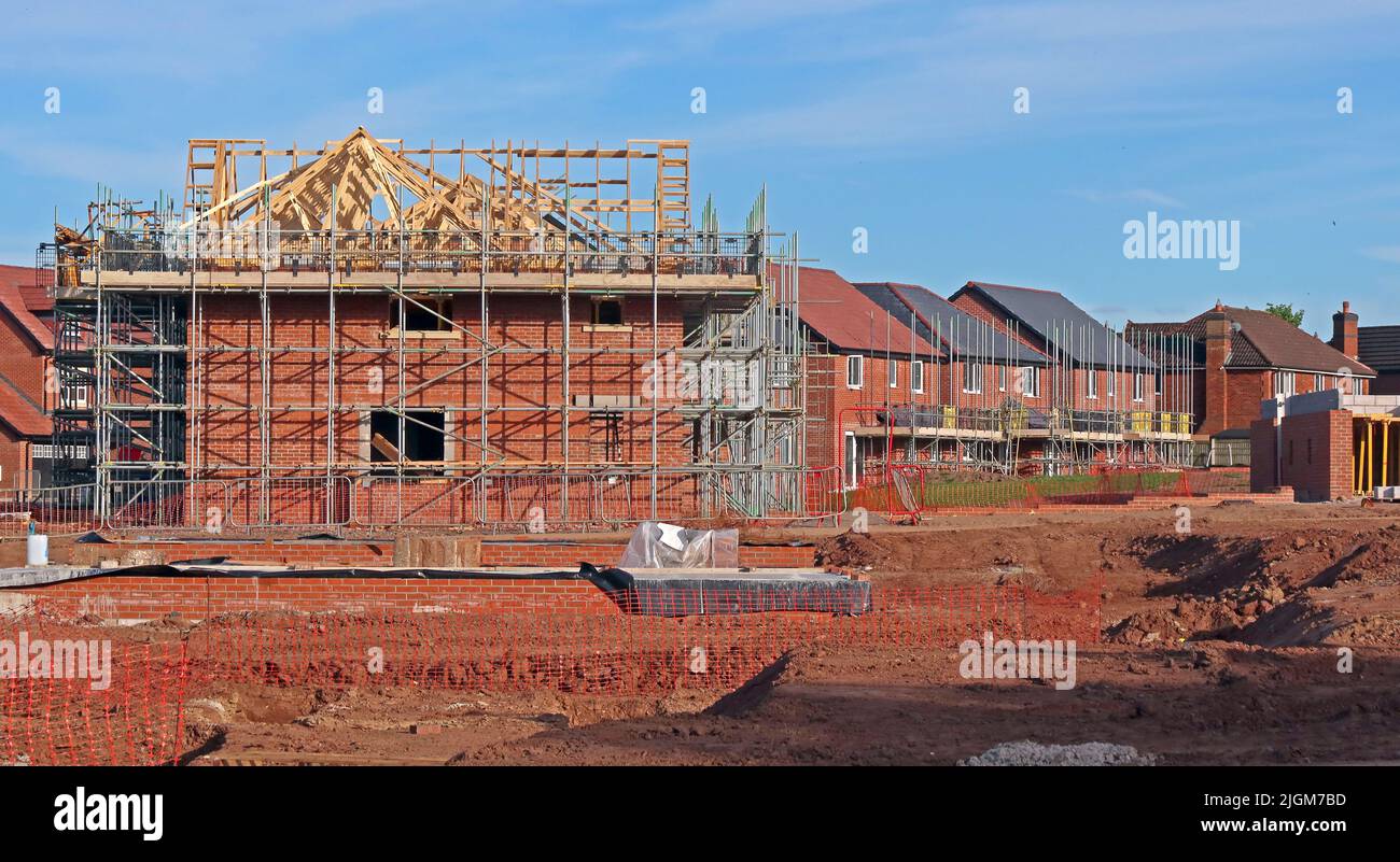 New build homes construction near Grappenhall Heys, Warrington, Cheshire, England, UK, WA4 Stock Photo