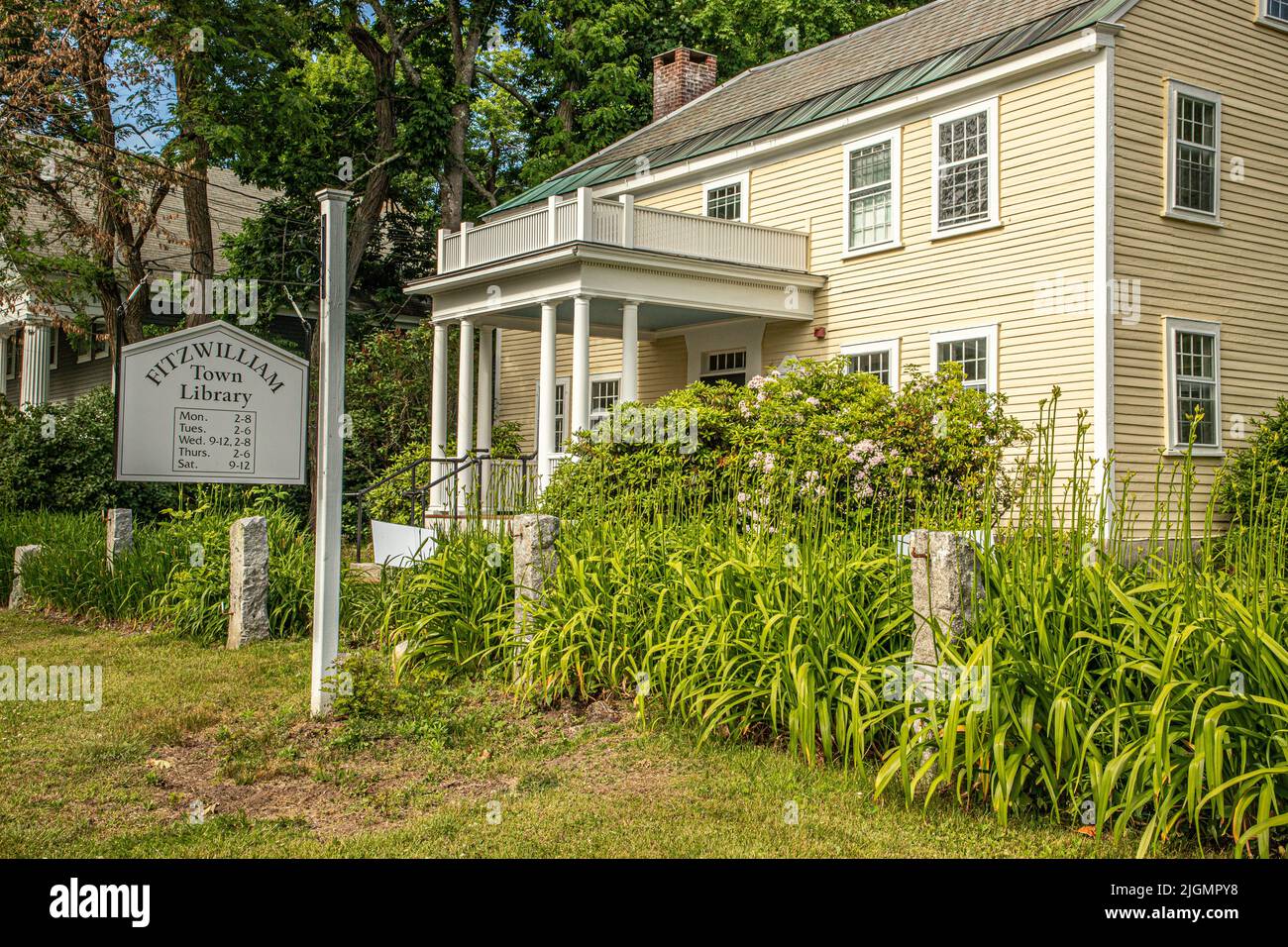 The Fitzwilliam, New Hampshire Public Library Stock Photo Alamy