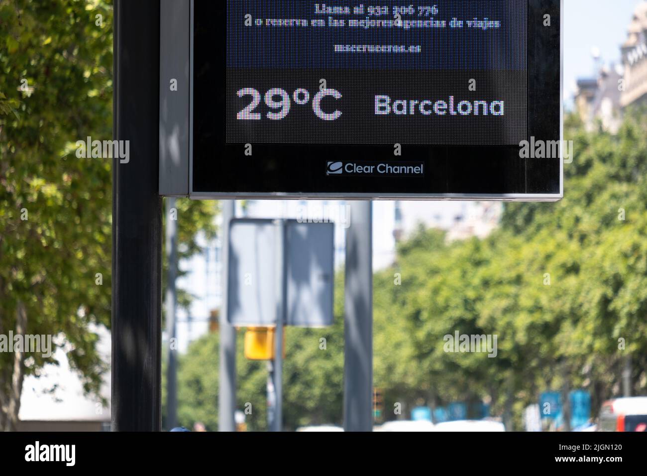 Public temperature indicator hires stock photography and images Alamy