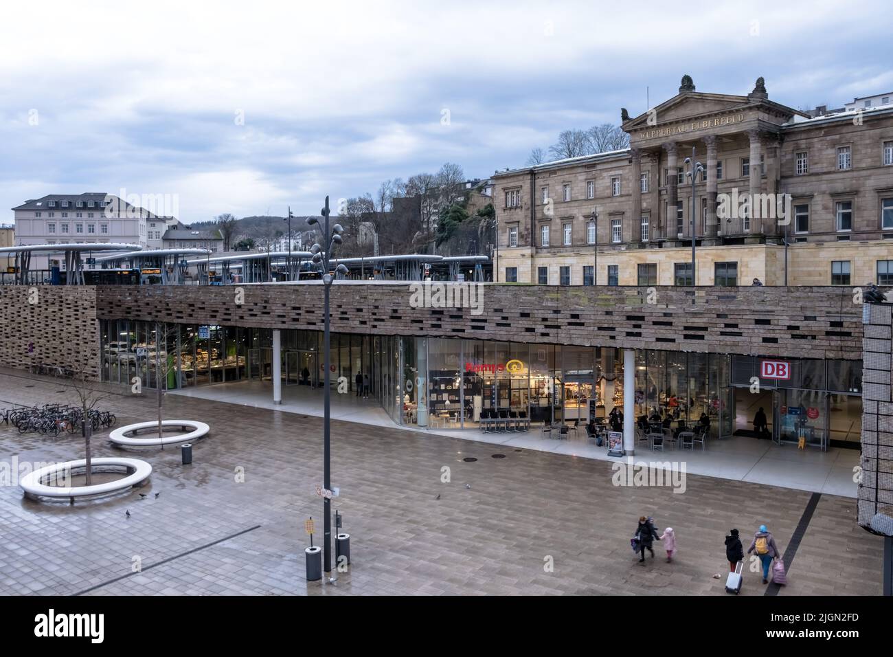 Architectural detail of the Wuppertal Hauptbahnhof, main railway ...