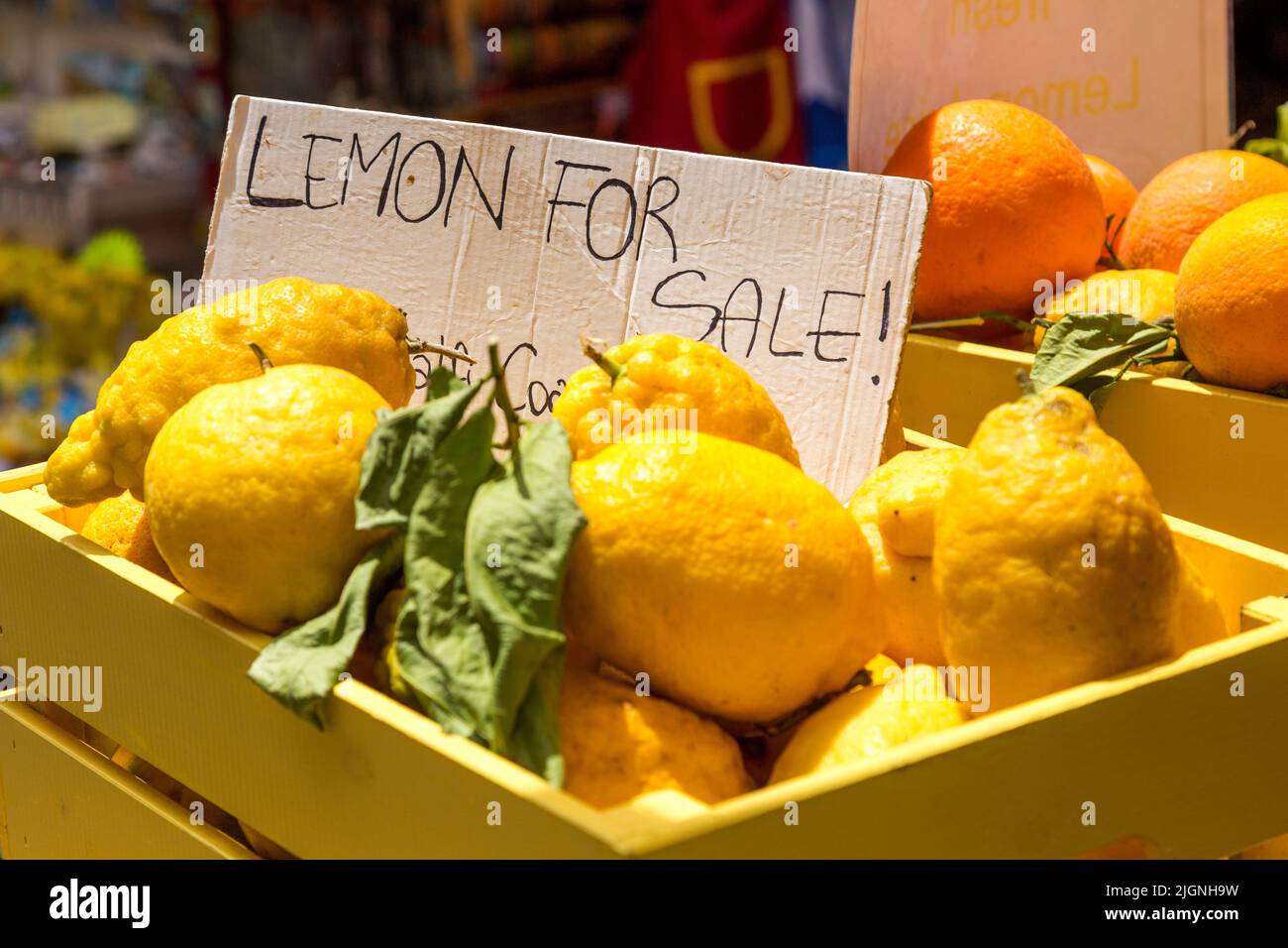 Lemons for Sale, Positano, Amalfi Coast, Italy Stock Photo - Alamy