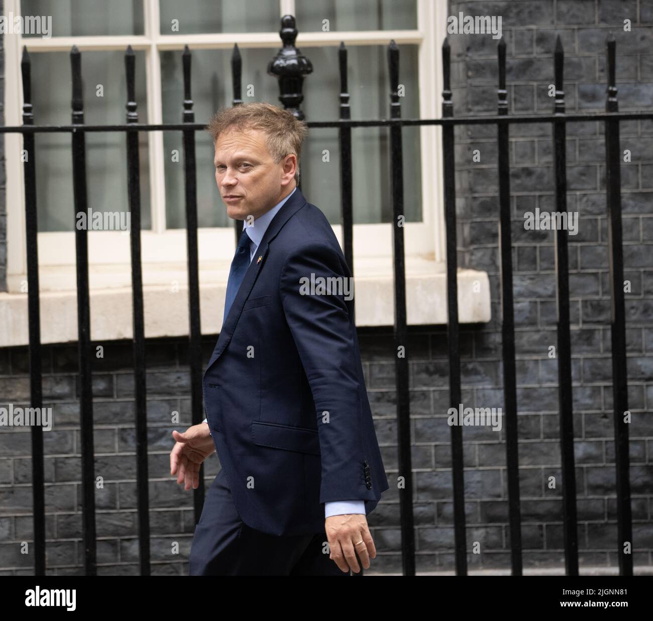 London, UK. 12th July, 2022. Grant Shapps, Transport Secretary, arrives at a cabinet meeting at 10 Downing Street London. Credit: Ian Davidson/Alamy Live News Stock Photo