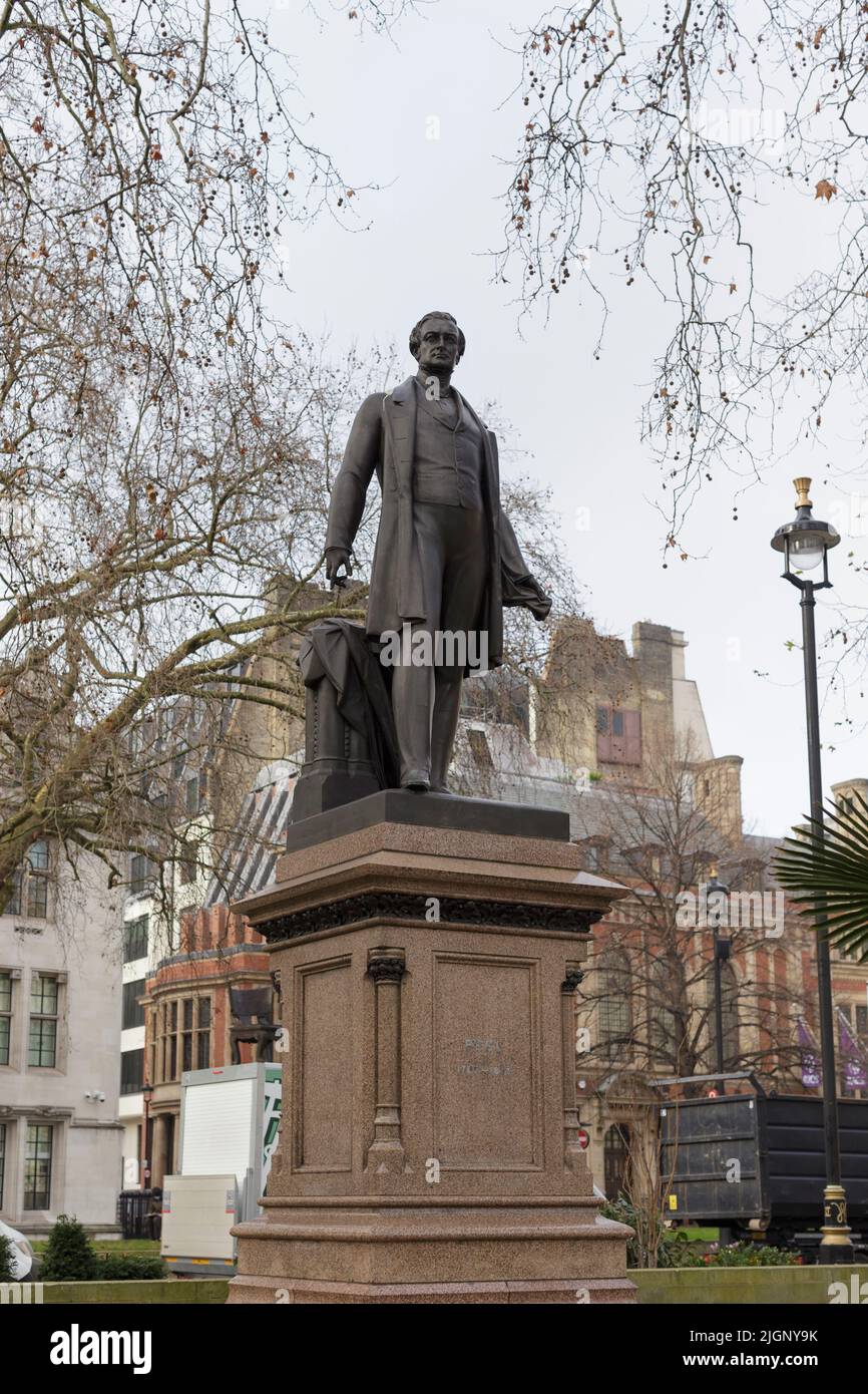 Robert Peel statue at Parliament square, London, UK Stock Photo Alamy