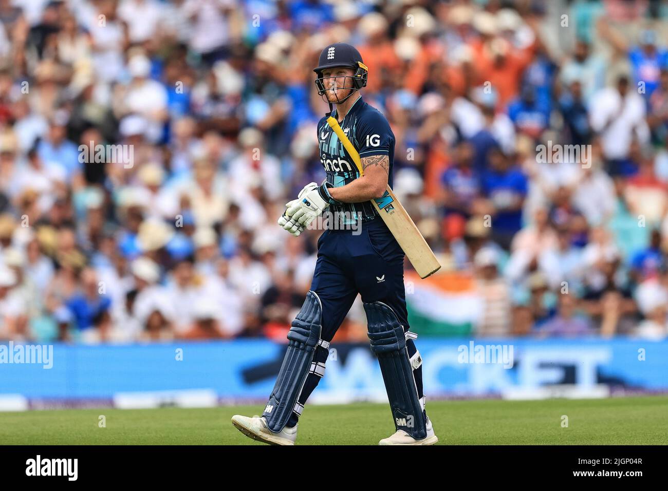 A dejected Ben Stokes of England leaves Sheffield after Rishabh Pant of