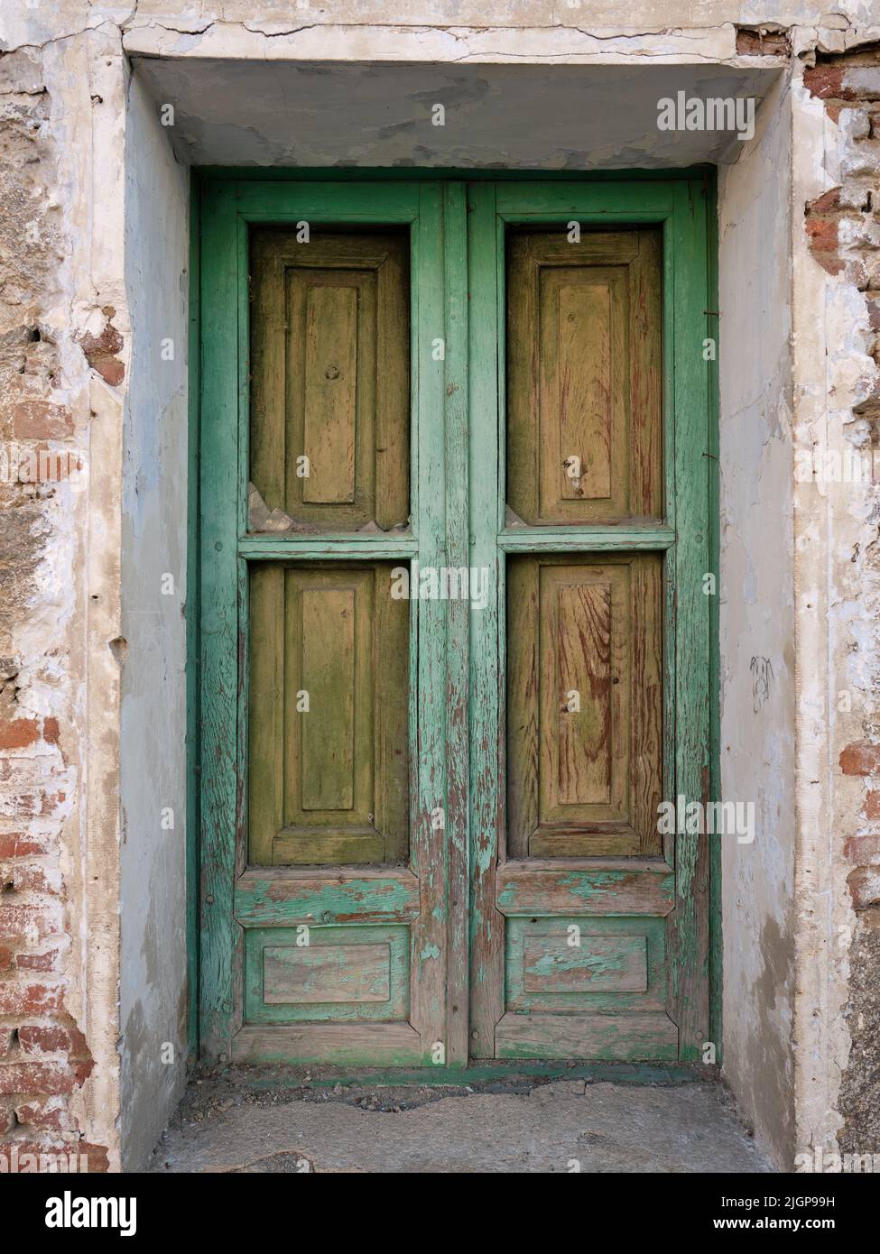 Close-up of a closed weathered wooden frame window Stock Photo - Alamy