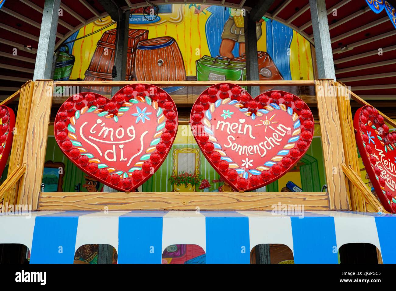 Decoration in a traditional 'gingerbread heart' style at the popular fun fair 'Rheinkirmes' 2022 in Düsseldorf, the biggest fun fair on the Rhine. Stock Photo
