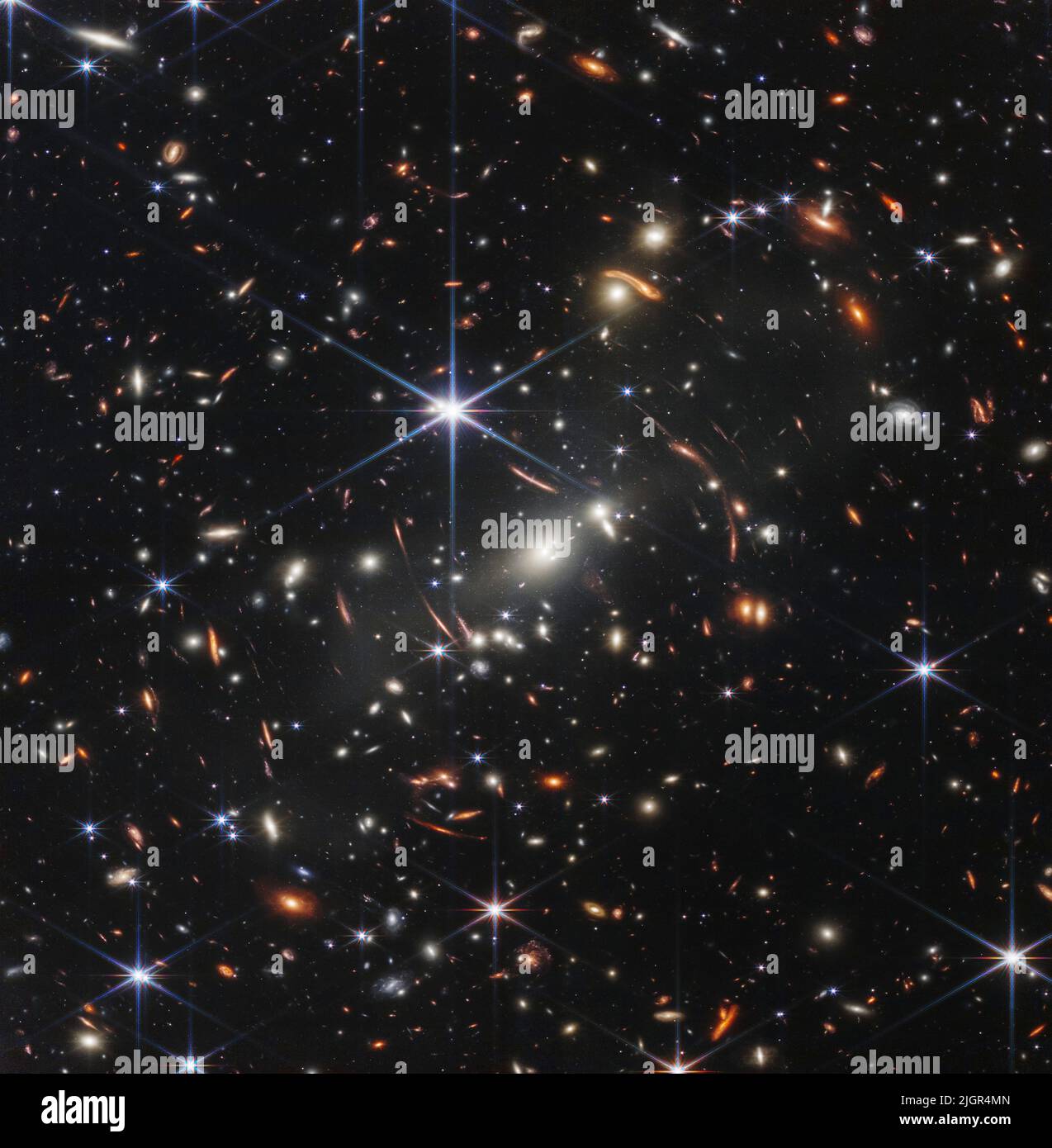 Greenbelt, United States Of America. 05th July, 2022. Greenbelt, United States of America. 05 July, 2022. The first group of photos captured by the NASA Webb Telescope shows a galaxy cluster SMACS 0723, known as Webb's First Deep Field, released from Goddard Space Flight Center July 12, 2022 in Greenbelt, Maryland. The cluster is teeming with thousands of galaxies - including the faintest objects ever observed in the infrared. Credit: NASA/JPL-Caltech/NASA, ESA, CSA, STScI/Alamy Live News Stock Photo