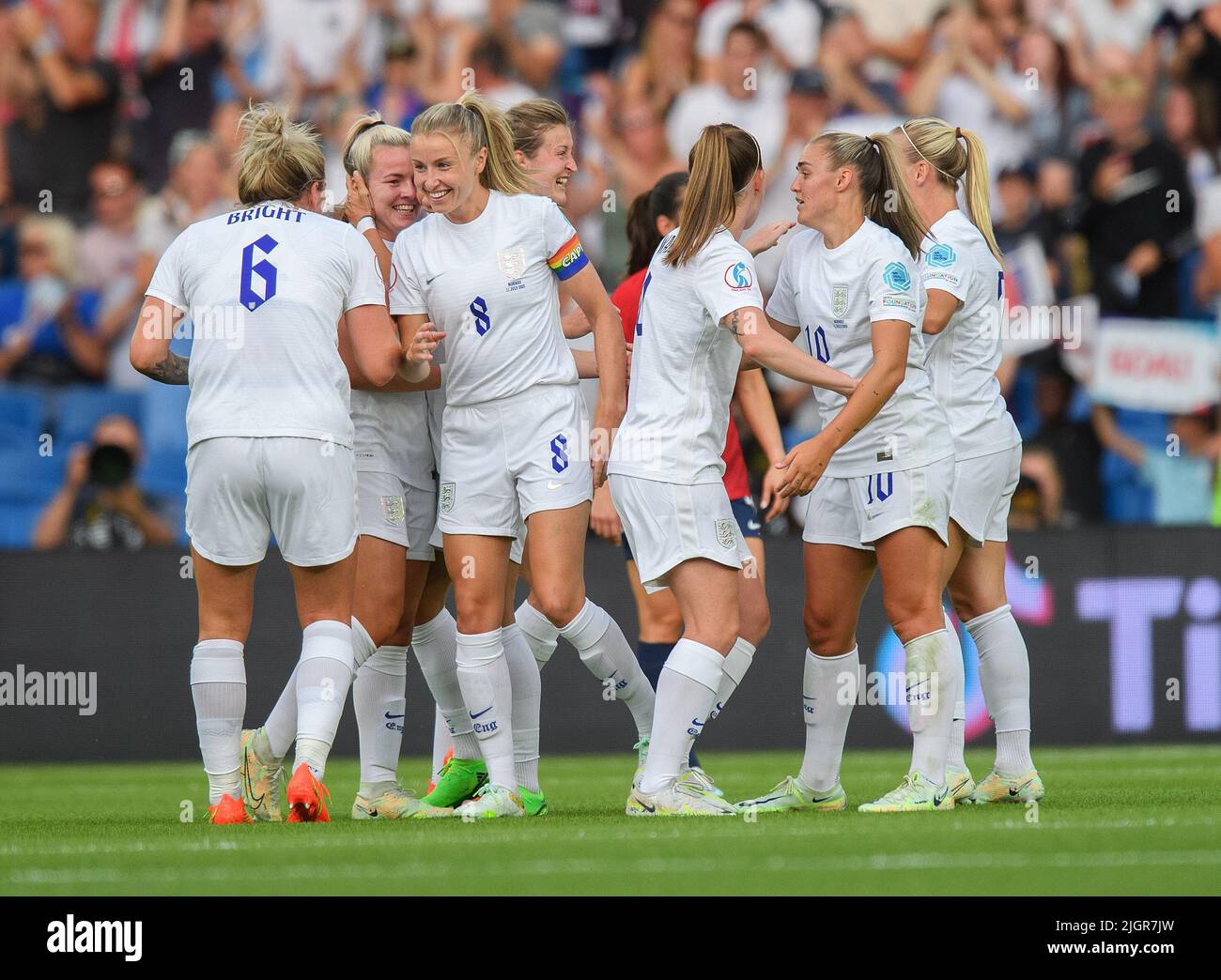 England womens football team hi-res stock photography and images - Alamy