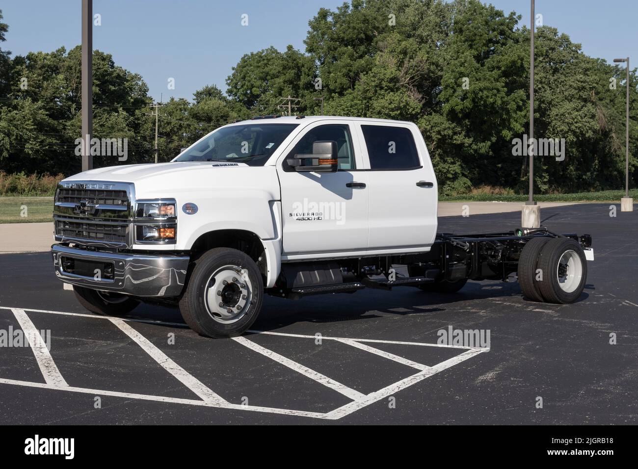 West Harrison - Circa July 2022: Chevrolet Silverado 4500HD Crew Cab Work Truck. Chevy offers the 4500 HD in a utility body, dump truck and stake body Stock Photo