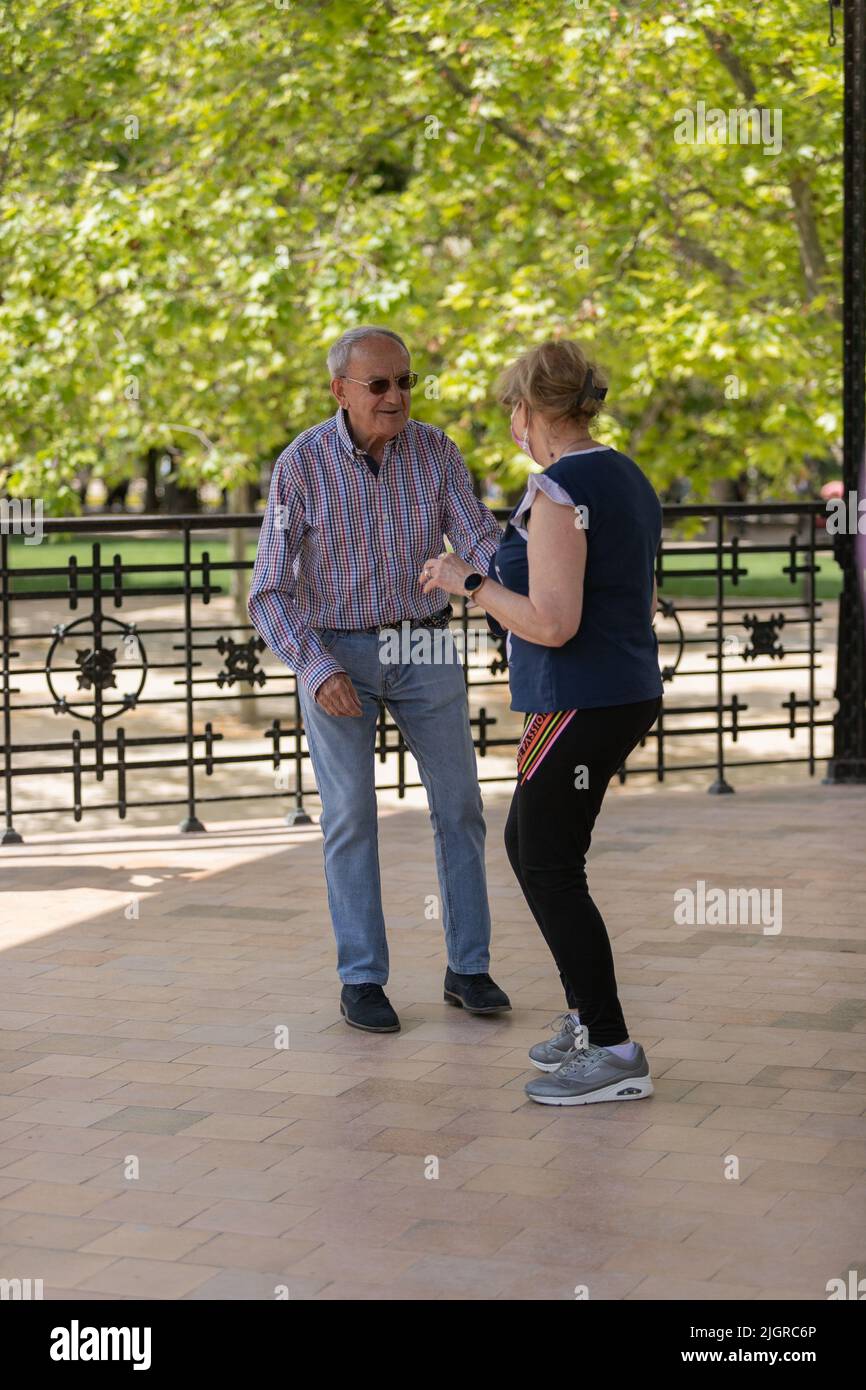Old people having fun hi-res stock photography and images - Alamy