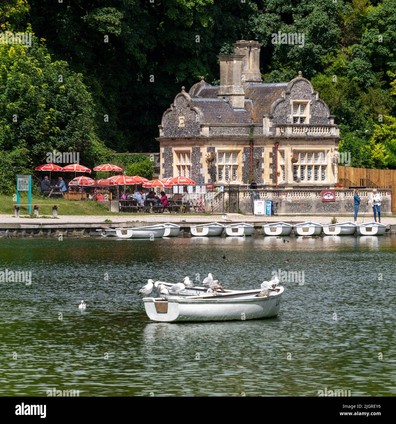 Swanbourne Lake, Arundel, West Sussex Stock Photo - Alamy