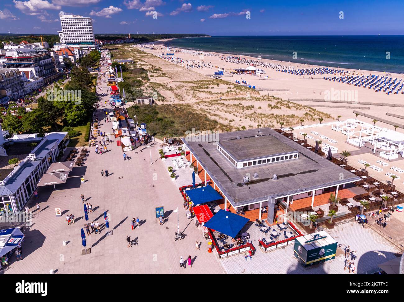 Rostock, Germany. 02nd July, 2022. Beach promenade, bathing beach and in the background the
