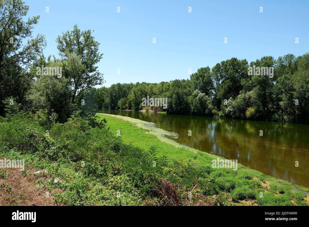 Spino d’Adda (Cr), Italy, a view of the river Adda Stock Photo - Alamy