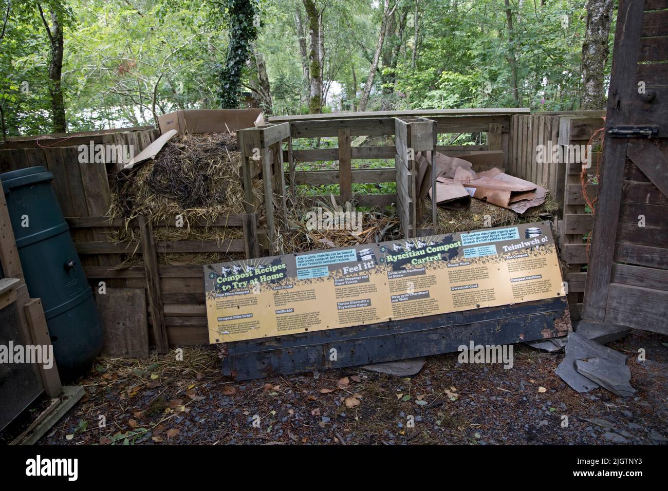 Three bin composting system made from pallets at the Centre for Alternative Technology (CAT)  Powys Wales, UK Stock Photo