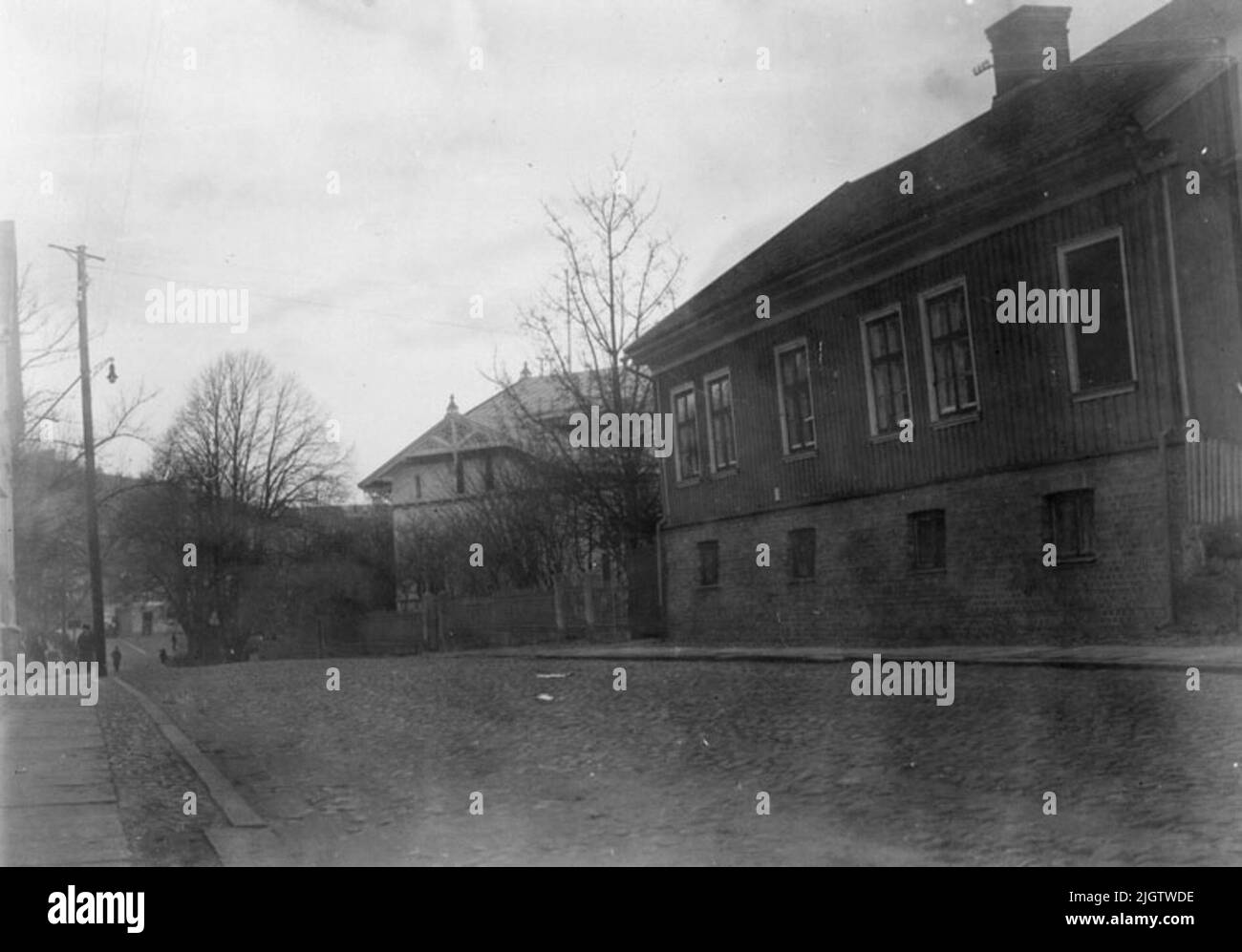 Note Uddevalla. St. Mikaelsgatan. Here Henry Thorburn lived. Source