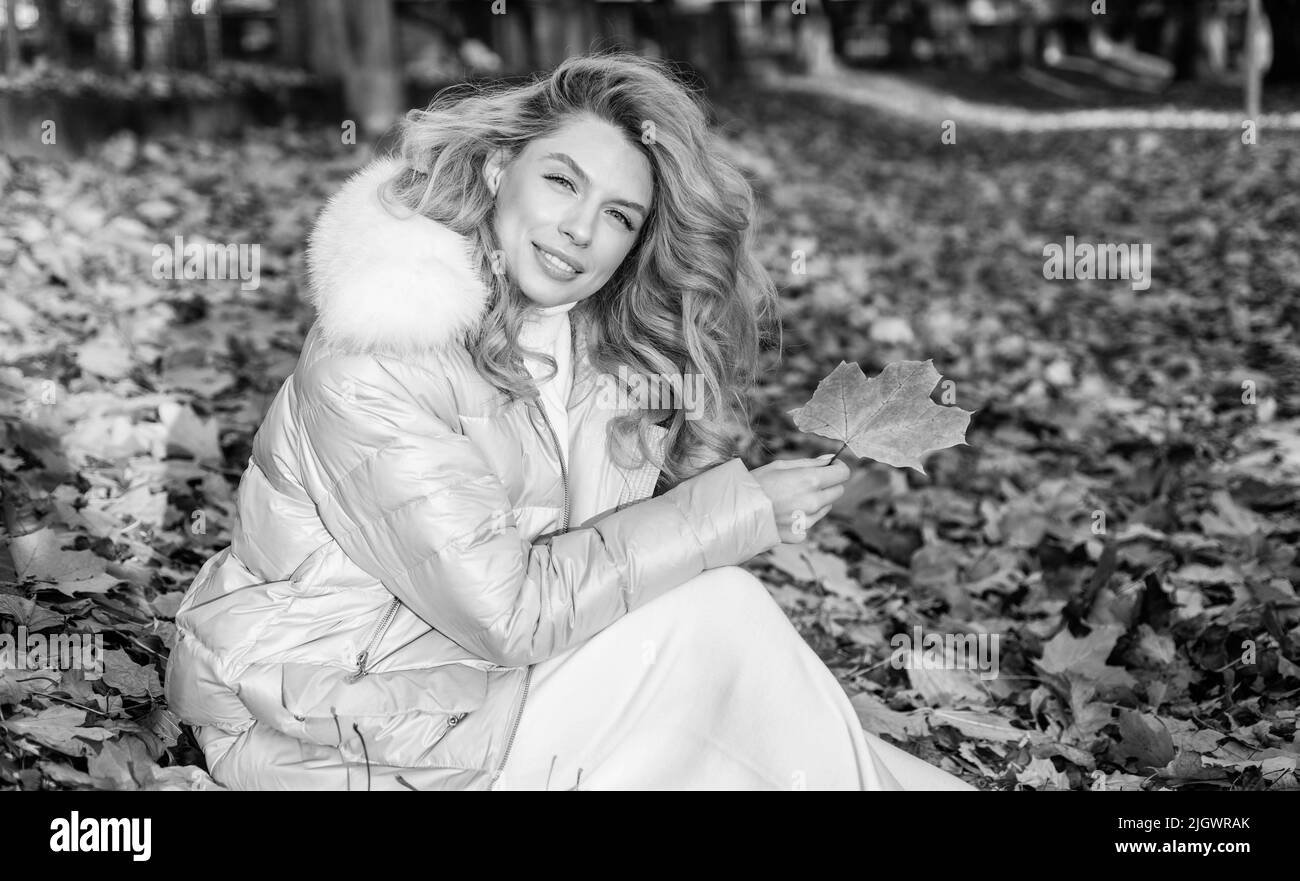 Beautiful curly blonde girl in Black and White Stock Photos & Images ...