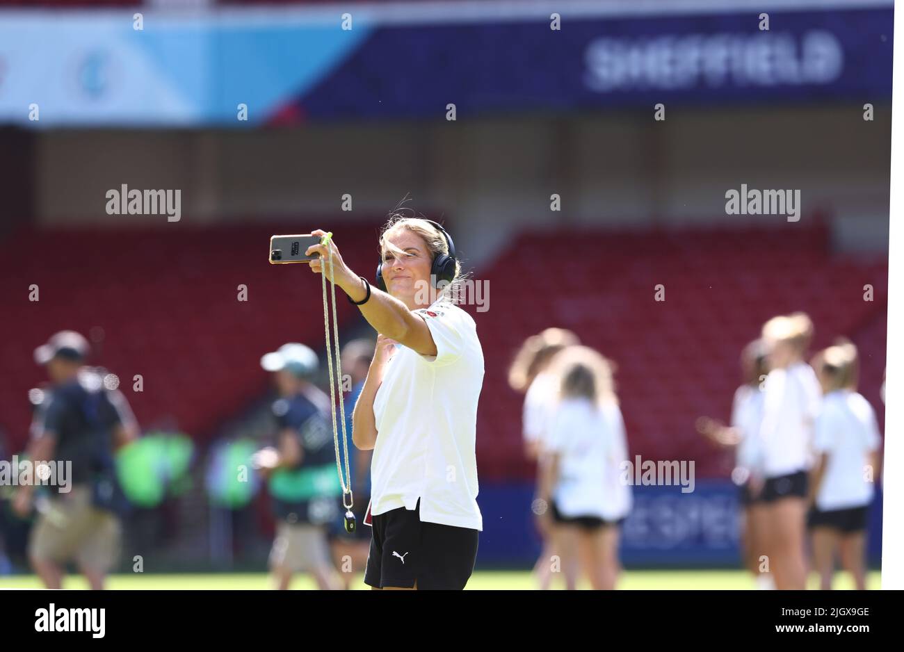 Sheffield, England, 13th July 2022.   Swiss players pose for pictures on the pitch during the UEFA Women's European Championship 2022 match at Bramall Lane, Sheffield. Picture credit should read: Darren Staples / Sportimage Stock Photo