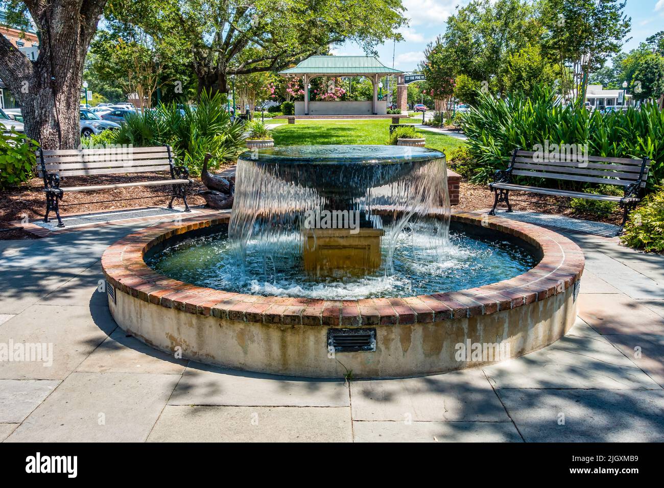 A city park in Summerville, South Carolina Stock Photo Alamy