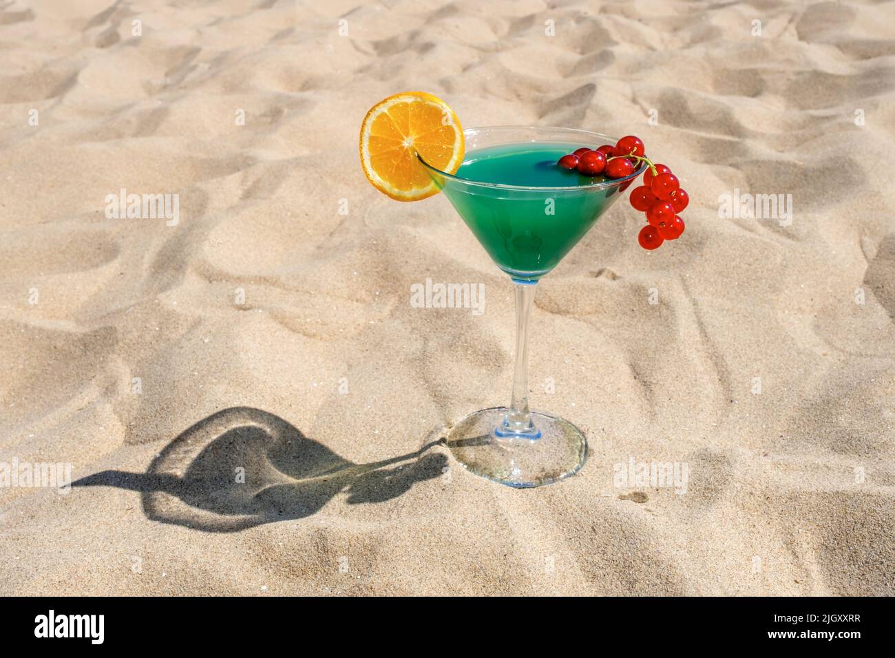 Melon liqueur hires stock photography and images Alamy