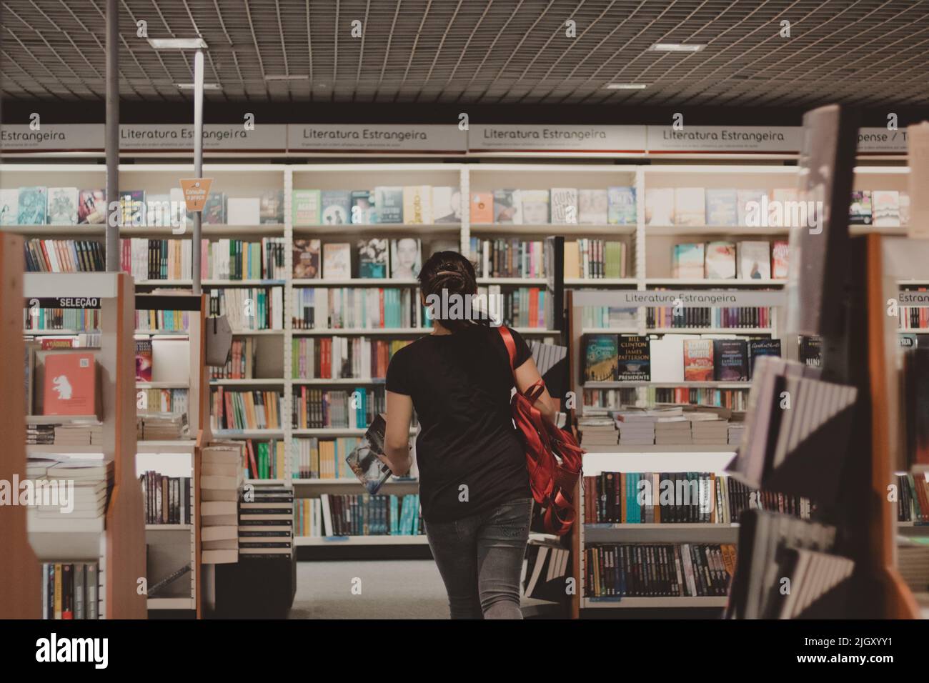 young woman backward in the aisle