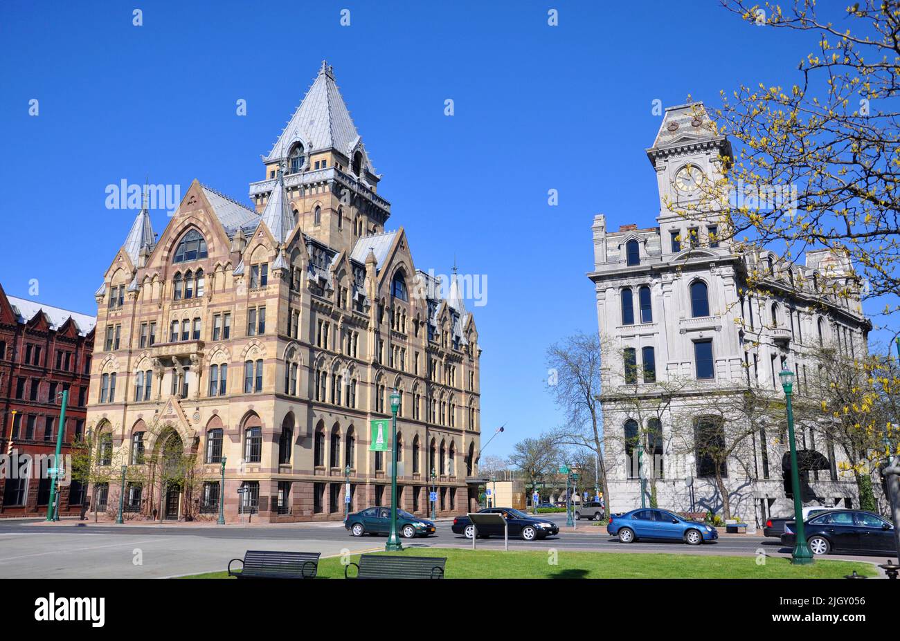 Syracuse Savings Bank Building (left) and Gridley Building (right) at