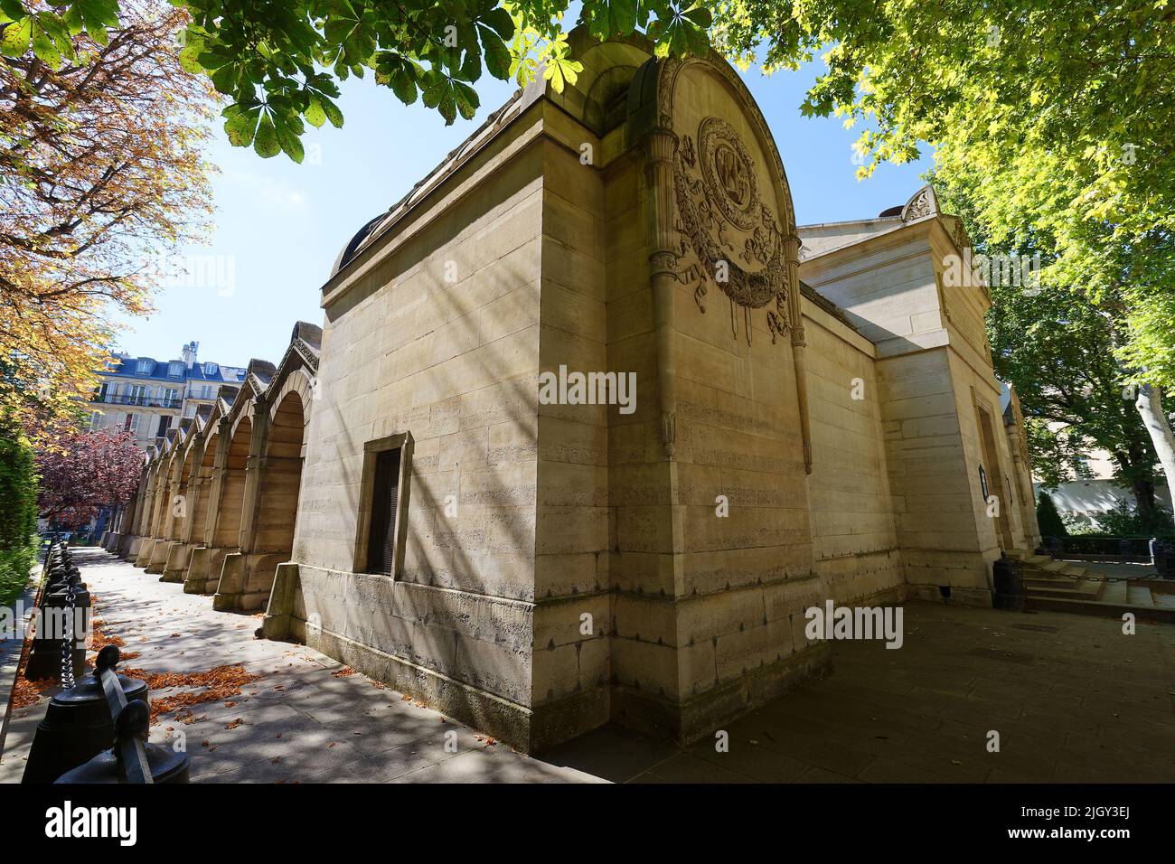 the-expiatory-chapel-located-in-louis-xvi-square-remains-one-of-the
