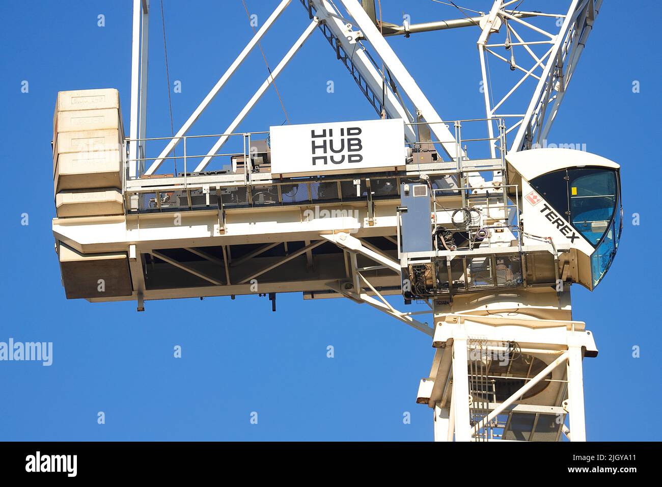 White tower crane in leeds hires stock photography and images Alamy