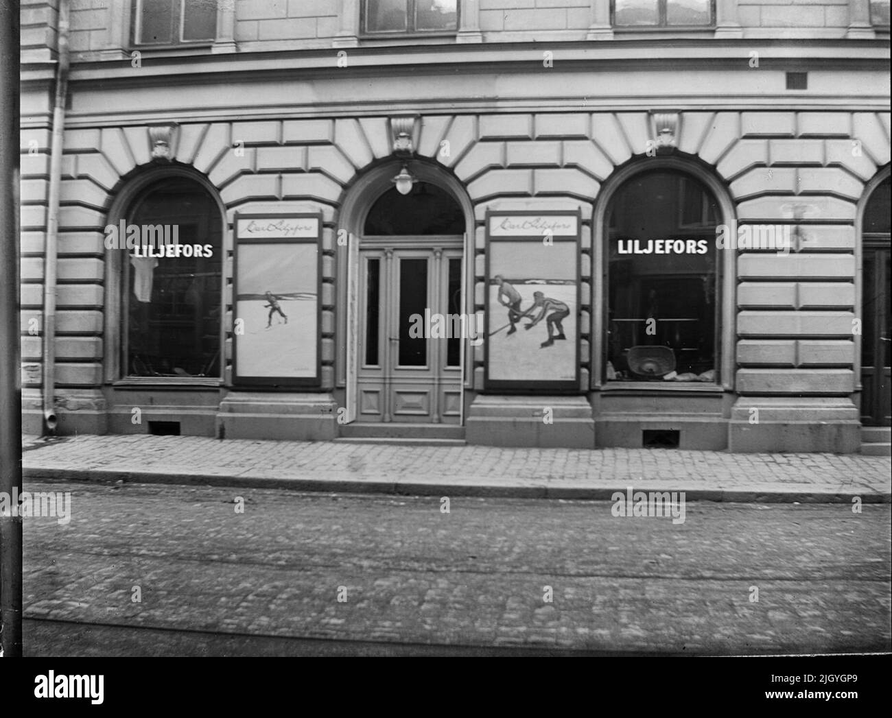 Carl Liljefors sports shop, neighborhood Rådstugan, Vaksalagatan, Uppsala, probably 1918 - 1928. Carl Liljefors sports shop eventually developed into the company Liljefors Sport. Stock Photo