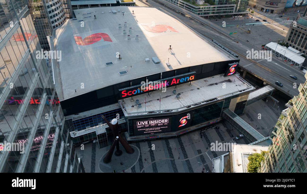 Empty entrance to the Scotiabank Arena mall area due to the Covid-19  pandemic Stock Photo - Alamy
