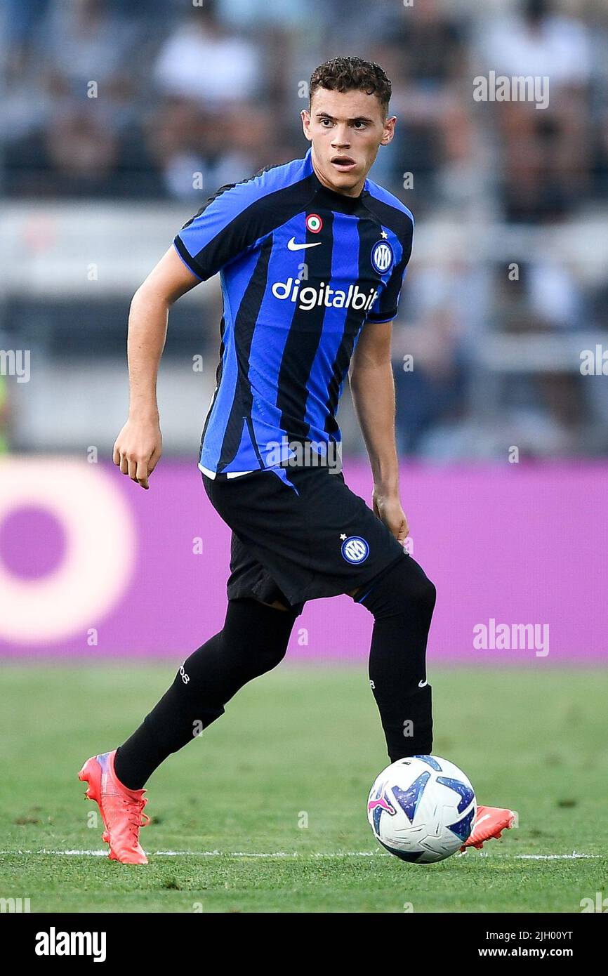 Photo – Inter Milan Midfielder Kristjan Asllani Celebrates 5-1 Serie A Win  Vs AC Milan